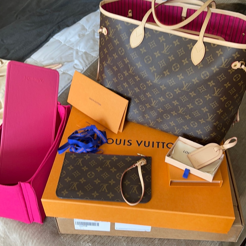 Louis Vuitton neverfull GM tote in Pivoine pink
